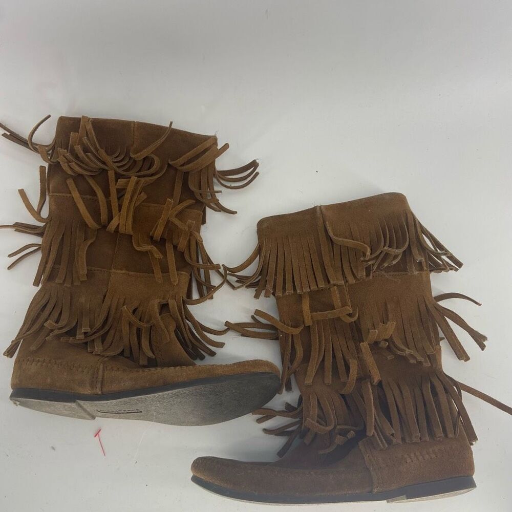 Minnetonka Women’s Brown Three-Layer Suede Fringe Mid-Calf Boots Size 8